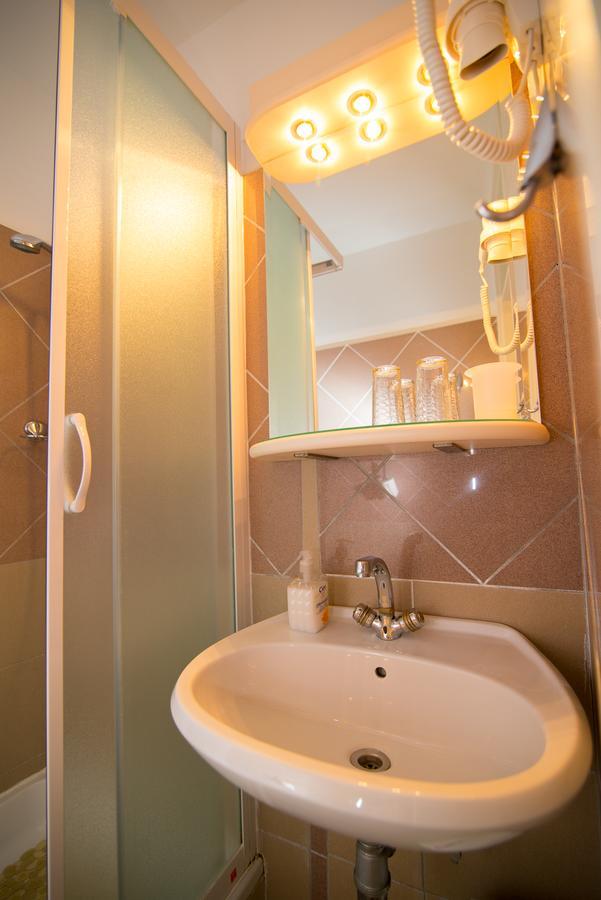 Bed&Breakfast Saturn Veli Lošinj Εξωτερικό φωτογραφία